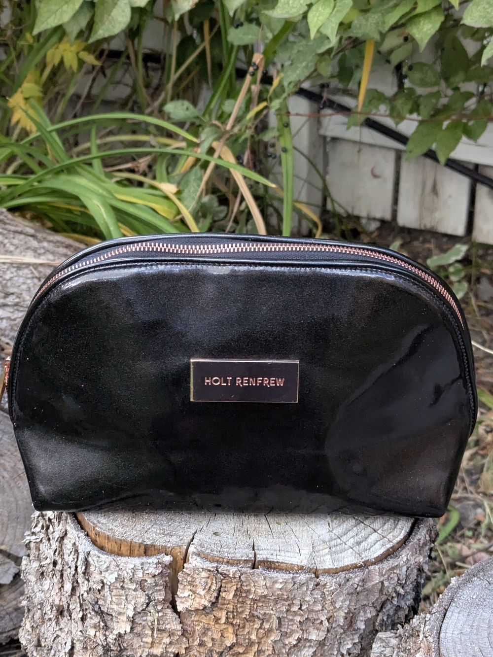 Holt Renfrew Patent Makeup Bag Glossy Quiet Luxury Minimalist Rose Gold - Picture 2 of 12